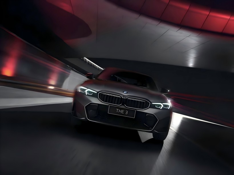 Et officialis imagines de BMW III seriem 50th anniversary limited edition fuisse dimisit. Limited ad 2,500 unitates instructi exclusive paintwork, etc.