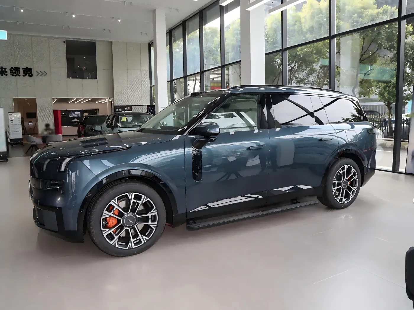 Lynk & C CM incipiet Pre-Sales die Martii XXV et publice launch in nuper Aprilis!