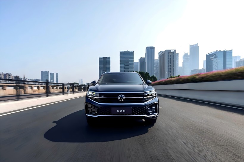 Vultus et configuratione upgraded: Novum Volkswagen tourareeg 2.0Tsi Ruiying Version launched, Pretium ad 558,800 Yuan