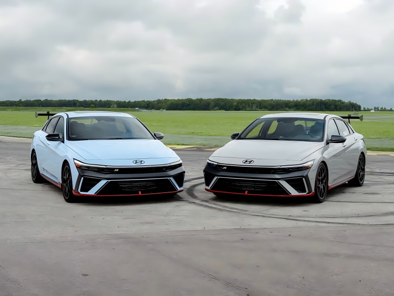 A VI-celeritate manual tradenda est available! Faciens TCR Road-Legal - Hyundai Elantra N TCR publica imagines dimisit.